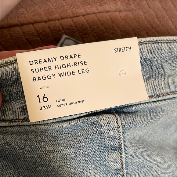 American Eagle Outfitters Light Blue Flare Jeans - Picture 3 of 8